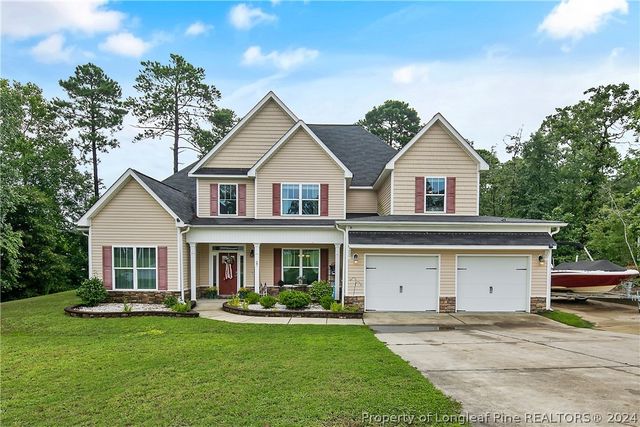 $565,000 | 27 Ballentyne Court | Carolina Lakes