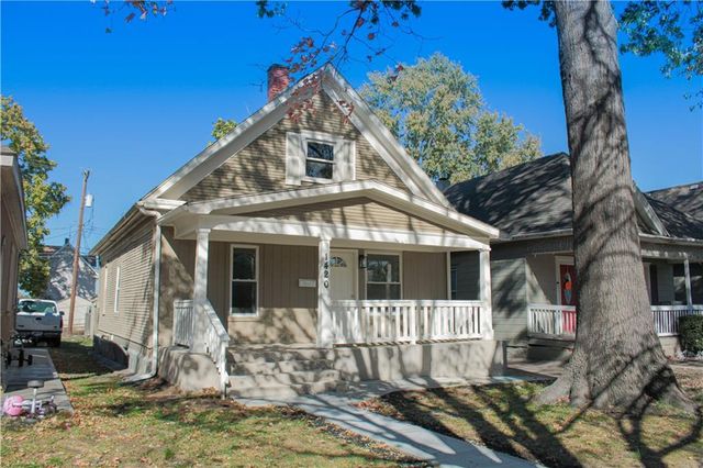 $189,900 | 1420 Armstrong Avenue | Riverview