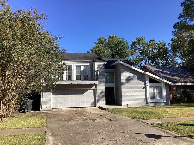 $285,950 | 7618 Candle Green Lane | Brays Oaks