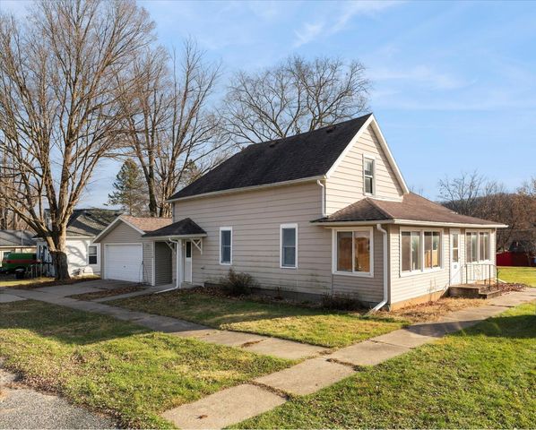 $154,900 | 118 North Elm Street | La Farge