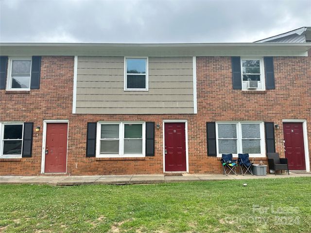 $950 | 900 Junius Street, Unit B | Northwest Gastonia