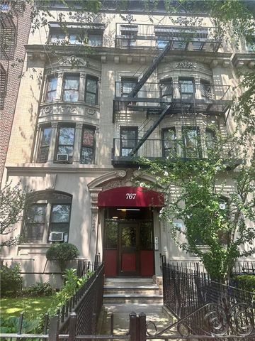 $270,000 | 767 Eastern Parkway, Unit 1A | Crown Heights