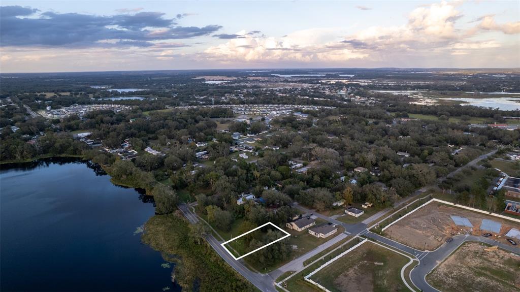 an aerial view of multiple house