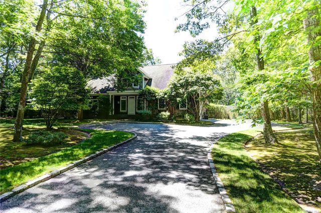 11 Forest Crossing | Sagaponack North