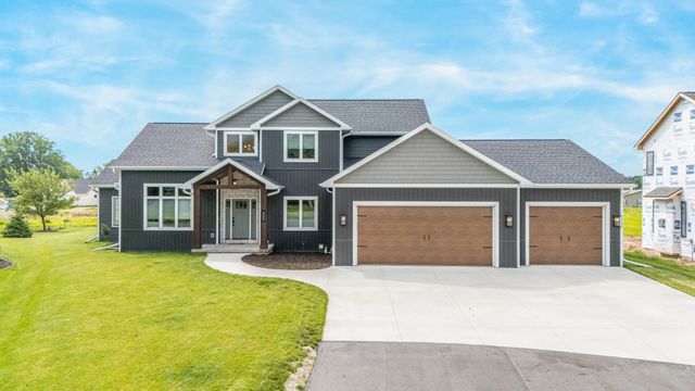 $624,900 | 403 Jerelyn Court | Combined Locks