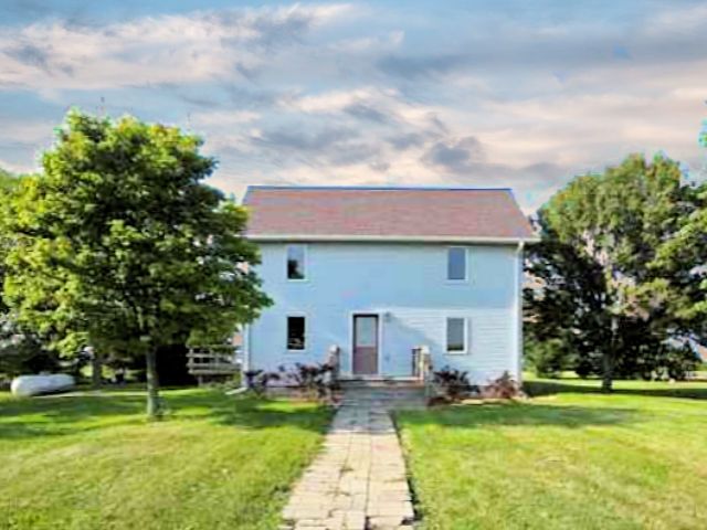 $199,900 | 826 East 2500 North Road | Ashkum Township - Iroquois County