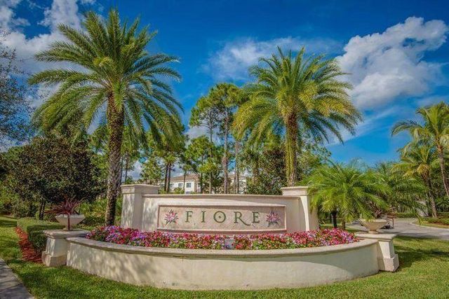 $398,000 | 6201 Myrtlewood Circle West | Palm Beach Gardens