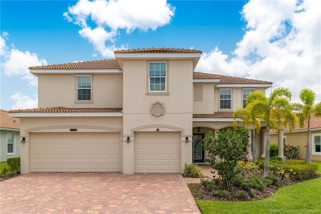 $740,000 | 12142 Southwest Aventino Drive | Tradition