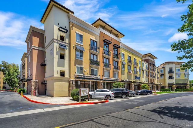 $399,500 | 24505 Town Center Drive, Unit 7103 | Valencia