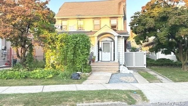 $1,155,000 | 192-57 Hollis Avenue | Hollis