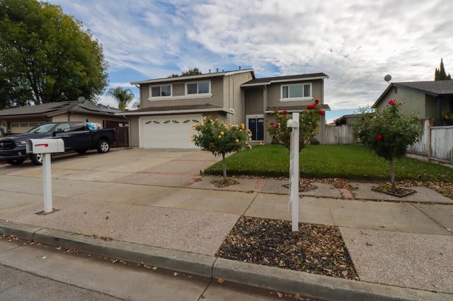 $1,299,000 | 710 West 8th Street | Gilroy