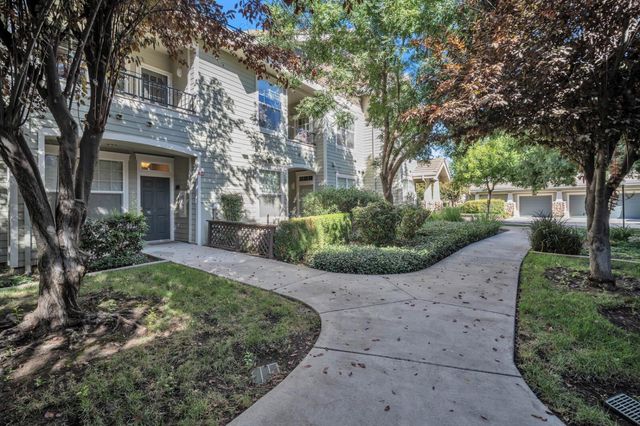 $400,000 | 9515 Coney Island Circle, Unit 12 | Elk Grove