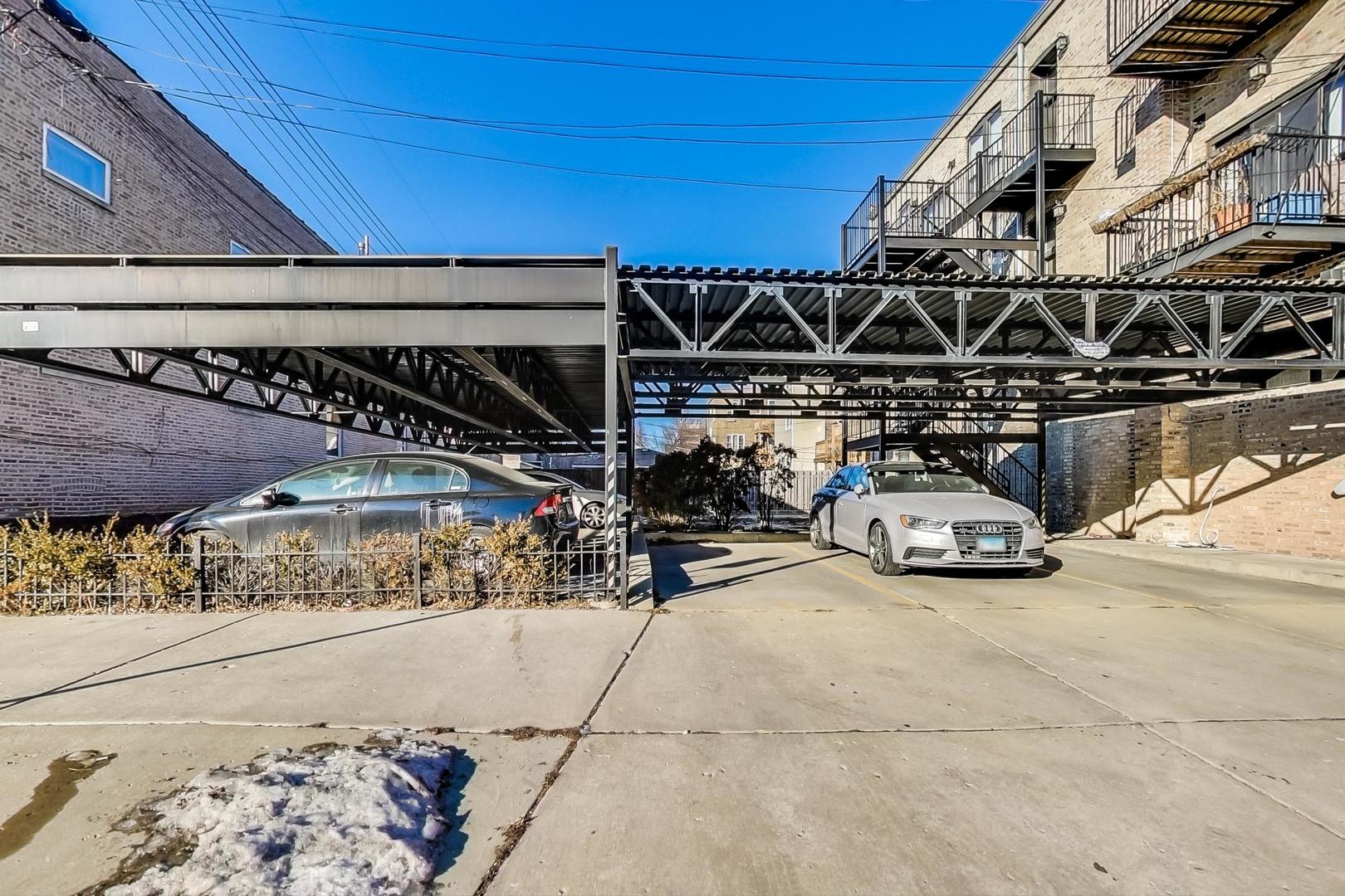 2354 South Oakley Avenue, Unit 3C, Chicago, IL 60608 | Compass