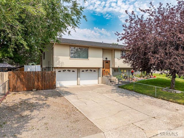 $339,900 | 908 Holman Avenue | Pocatello