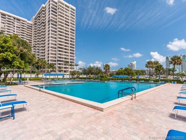 $249,900 | 600 Three Islands Boulevard, Unit 414 | The Olympus