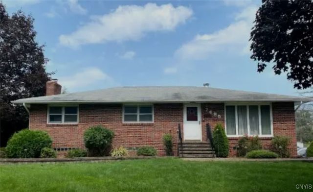 $424,900 | 7495 East Taft Road | Cicero