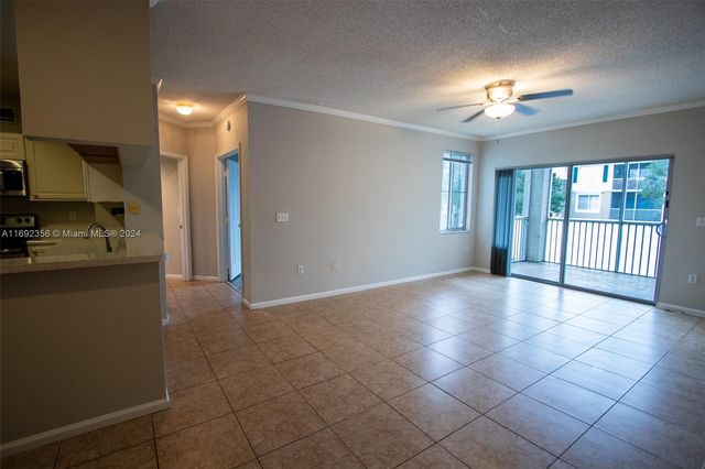 $2,500 | 11637 West Atlantic Boulevard, Unit 1221 | Coral Springs