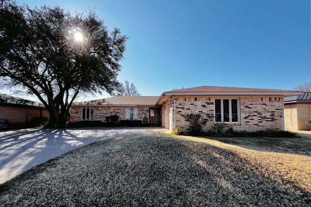 $222,500 | 5517 70th Place | Southwest Lubbock