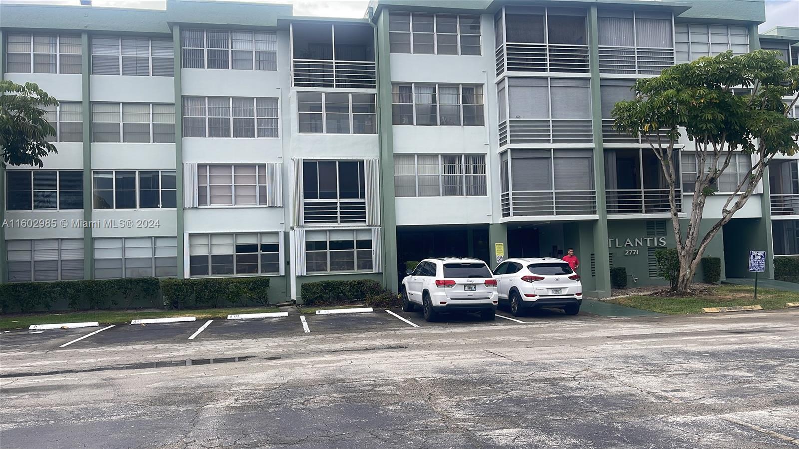 a car parked in front of a building