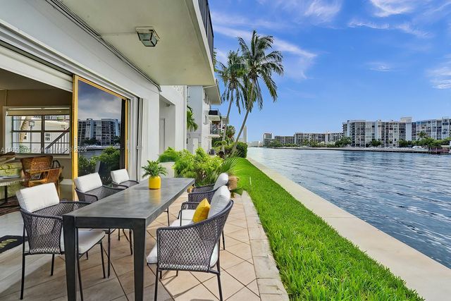 $384,000 | 2600 South Ocean Drive, Unit S105 | South Central Beach