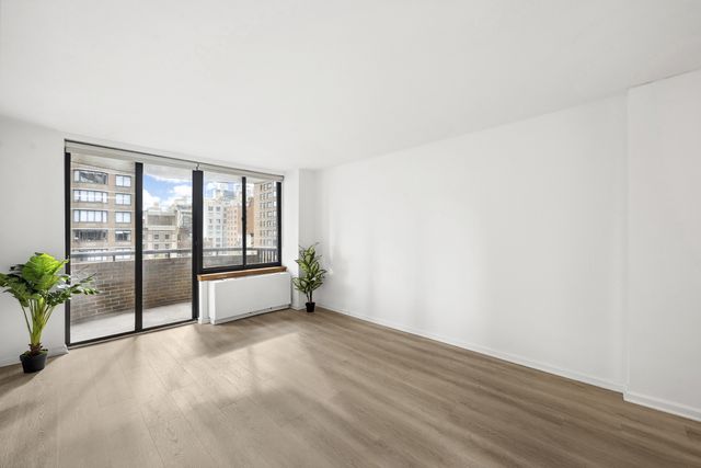 $850,000 | 157 East 32nd Street, Unit 8A | Kips Bay