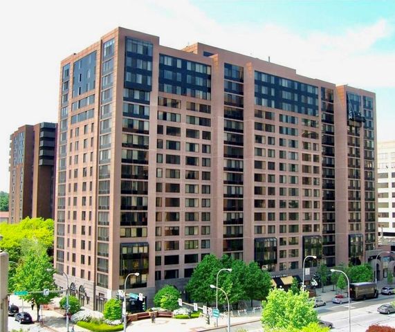 $3,850 | 4 Martine Avenue, Unit 1406 | Downtown White Plains