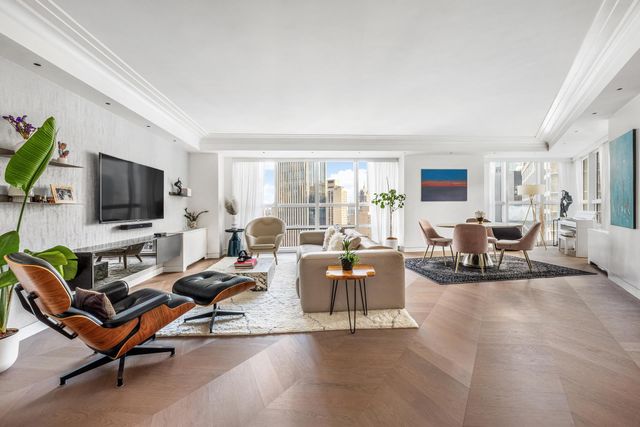 $5,100,000 | 146 West 57th Street, Unit 42DE | Theater District