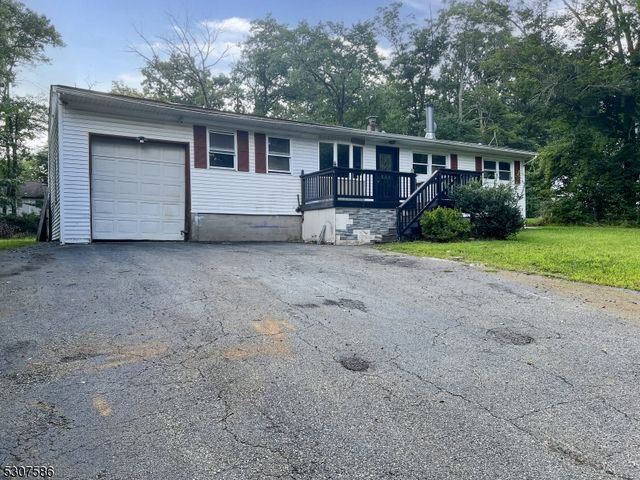 $299,500 | 36 Ruth Street | Hopatcong