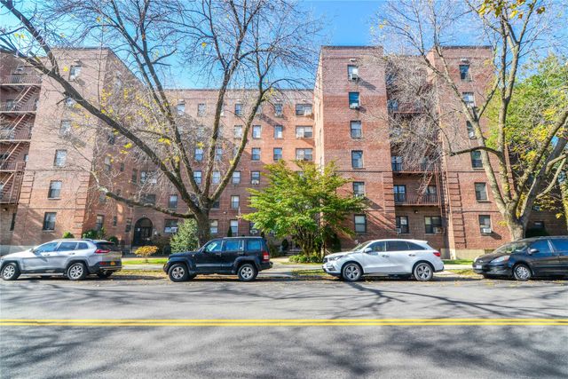 $350,000 | 29-14 139th Street, Unit 5D | Flushing