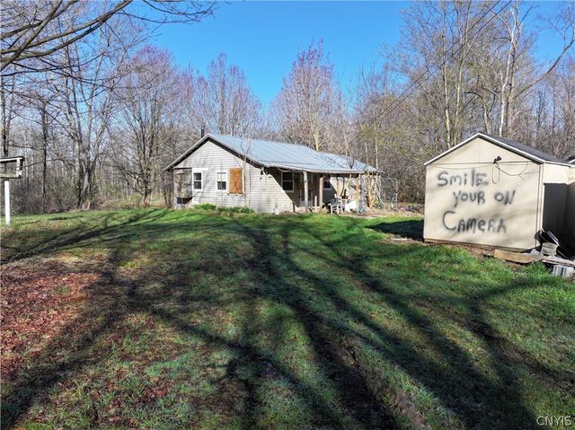 $90,000 | 4921 Brown Road | Lorraine