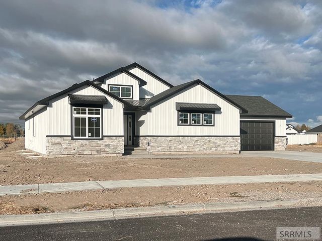 $535,000 | 2021 Cruiser Loop | Blackfoot