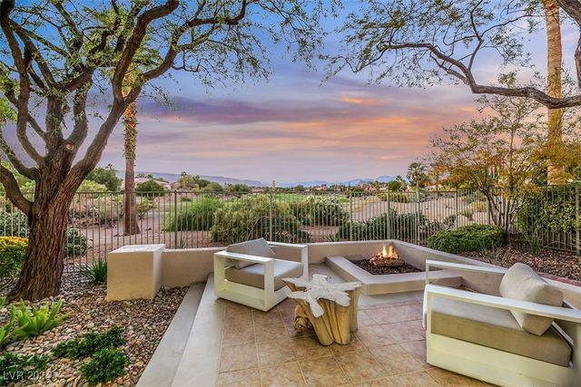 $1,595,000 | 4541 Largo Cantata Street | Siena