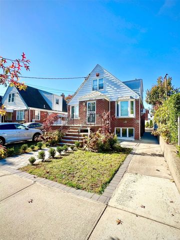 $1,149,999 | 135-12 122nd Place | South Ozone Park