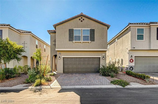 $2,495 | 4017 Victoria Agave Avenue | Enterprise