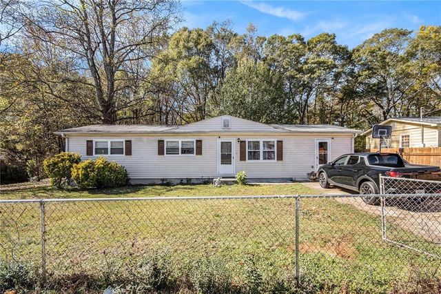 $265,000 | 1142 Pontiac Circle | Austell