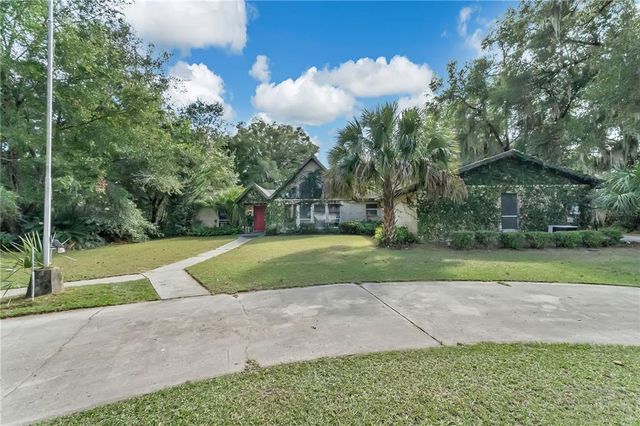 $649,990 | 4626 Northeast 7th Street | Northeast Ocala