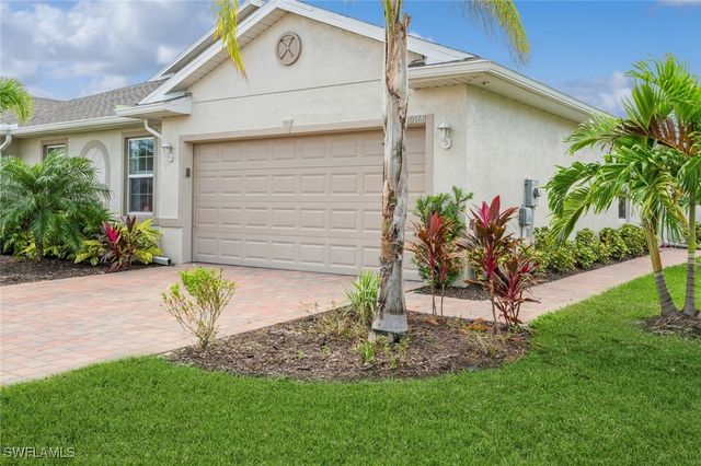 $334,700 | 20568 Plumwood Loop | Magnolia Landing