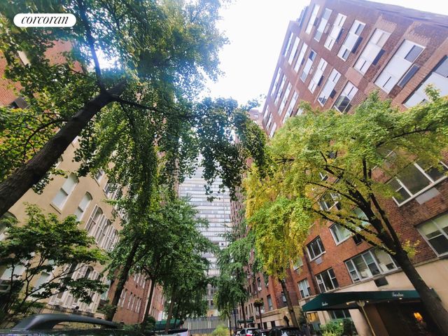 $380,000 | 12 Beekman Place, Unit 1A | Midtown East