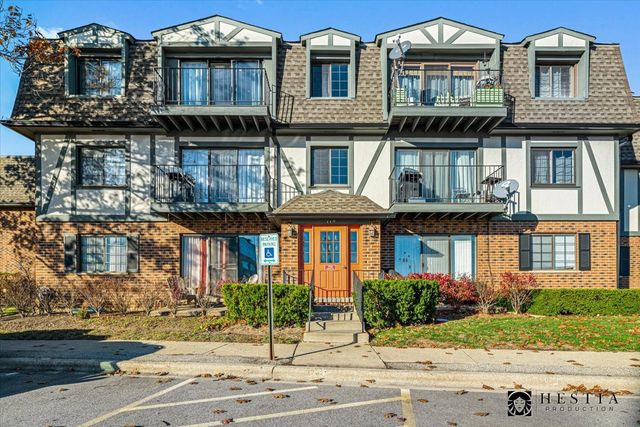 $225,000 | 110 Steeple Drive, Unit E | Buffalo Grove