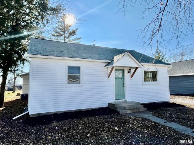 $195,900 | 209 West Prairie Street | Camp Point