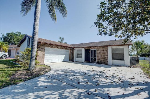 $2,300 | 435 Cart Court | Poinciana-Village 3