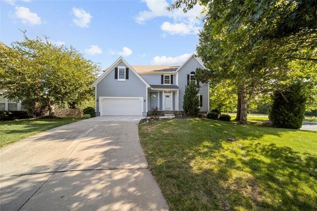 $548,000 | 13001 Slater Street | Shawnee Mission