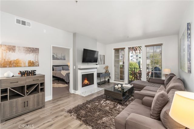 $965,000 | 1225 Armacost Avenue, Unit 207 | West Los Angeles