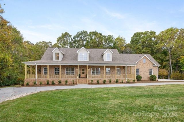 $1,100,000 | 15906 Youngblood Road | Pleasant Hill Road