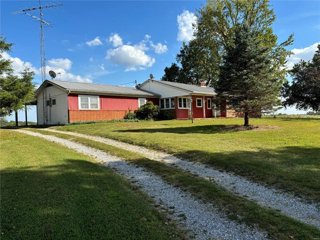 $374,900 | 2301 County Road 454 | Apple Creek Township - Cape Girardeau County