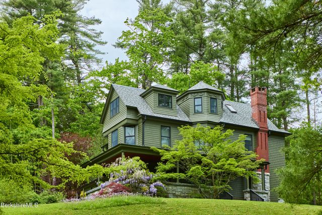 $2,215,000 | 3 Berkshire Heights Road | Great Barrington Center