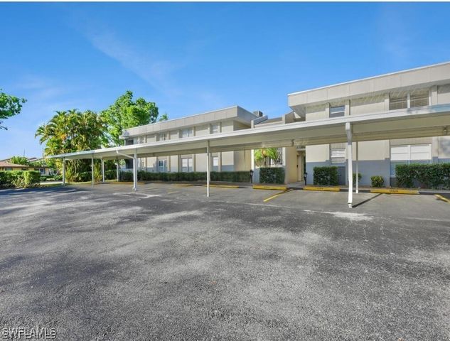 $189,900 | 4205 Southeast 19th Avenue, Unit 203 | Cape Coral