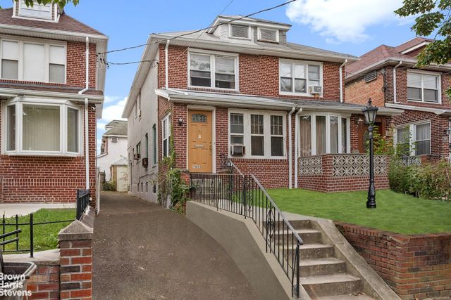 $976,030 | 7603 10th Avenue | Dyker Heights