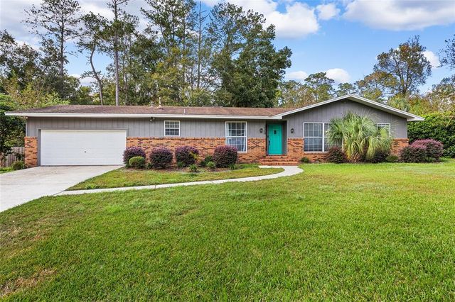 $348,000 | 2508 Northwest 64th Terrace | Wyndwood Hills