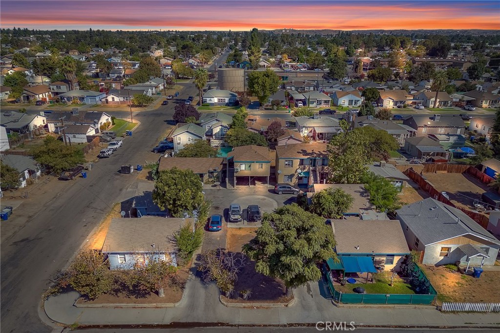 an aerial view of multiple house